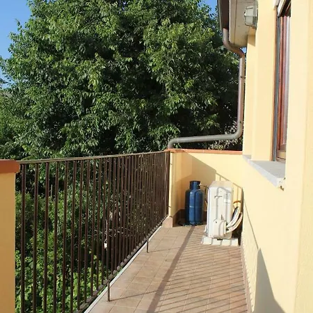Old Town Holidayhouse Daire