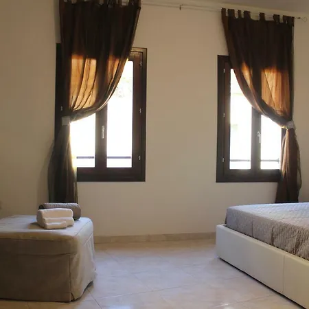 Old Town Holidayhouse * Sassari
